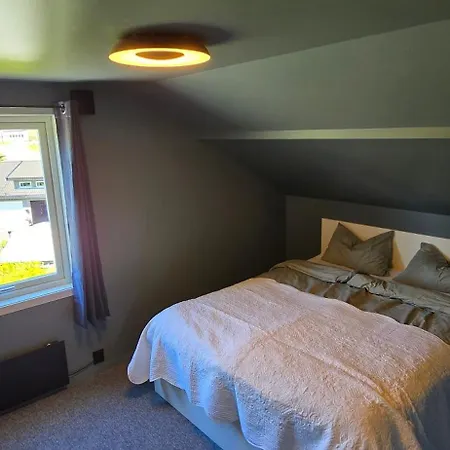 Helt Ny Leilighet Ved Innsjo Risør